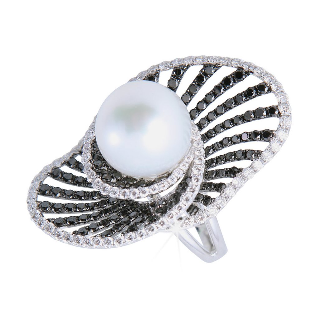 41003 brilliant white 173ct black 233ct pearl 1360mm 2