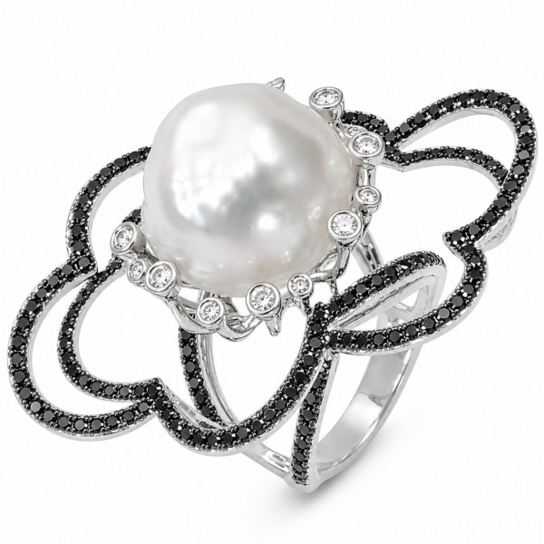 R112 – Brilliant Cut White Diamonds 0,35Ct - Brilliant Cut Black Diamonds 2,71Ct - Baroque South Sea Pearl 16,90mm