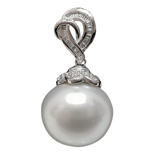 P077 – Λευκά Διαμάντια 0,03Ct – Μπαγκέτες Διαμαντιών 0,08Ct – Μαργαριτάρι Νοτίων Θαλασσών 13,10mm