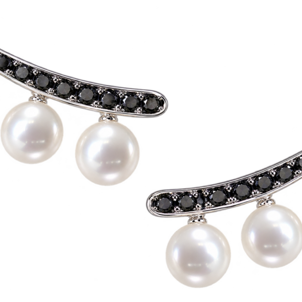 E235 – Μαύρα Διαμάντια 0,22Ct – Akoya μαργαριτάρια 4,5-5 mm