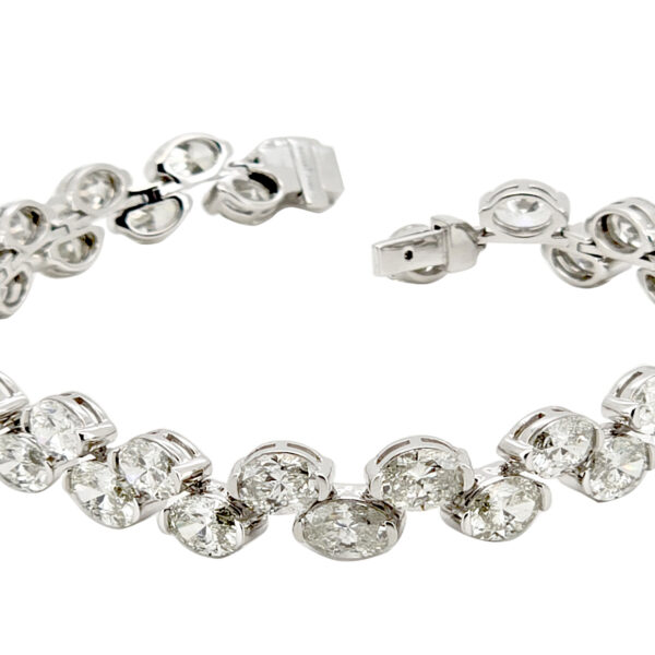 DB013- Βραχιόλι Ριβιέρα με Λευκά Διαμάντια Oval cut 18.61 cts