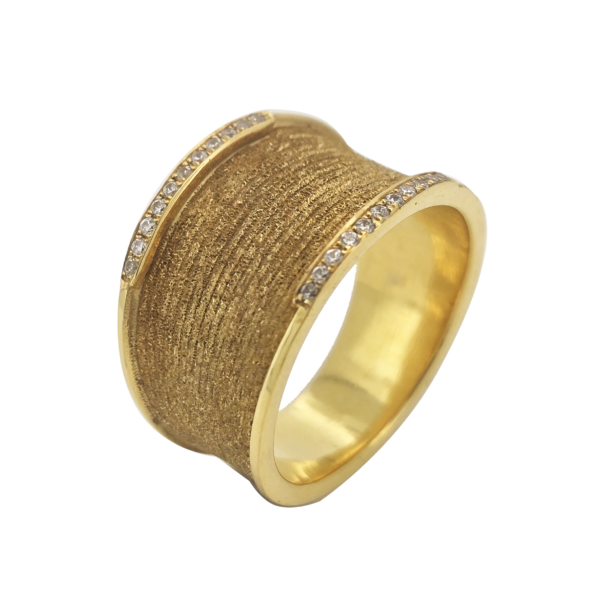 DR043- Δαχτυλίδι σε Κίτρινο Χρυσό Κ14 με Λευκά Διαμάντια