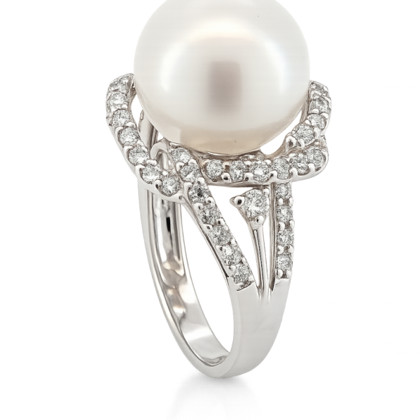 E313- Δαχτυλίδι με Μαργαριτάρι Νοτίων Θαλασσών 15-16 mm- Λευκά Διαμάντια Brilliant Cut 1.50 Cts