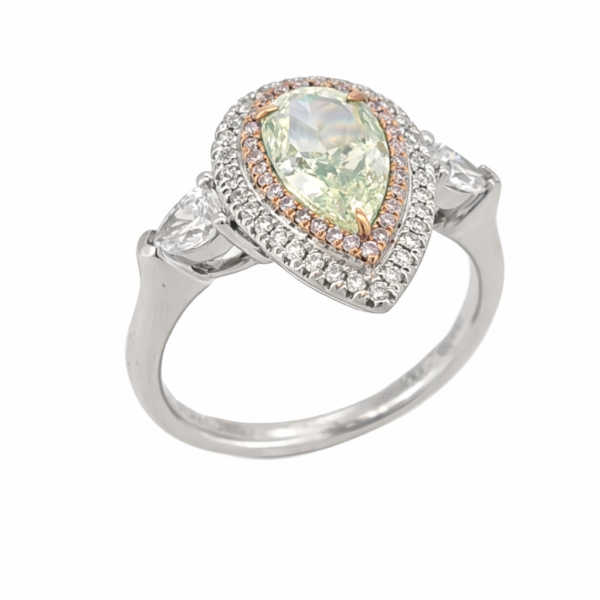 DR059- Δαχτυλίδι με Πράσινο Διαμάντι Pear Cut 1.50 Cts - Λευκά Διαμάντια brilliant cut 0.31 Cts- σε Λευκό & Ροζ Χρυσό