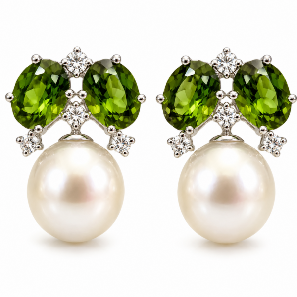 E212 – Brilliant Cut Diamonds 0,34Ct - Tourmaline 6,12Ct – South Sea Pearls 11-12mm